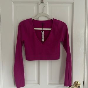 Seamless Plunge-neck Top